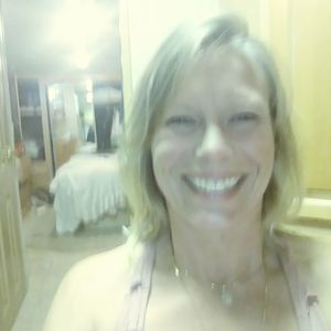 Meet your Posher, Stacy